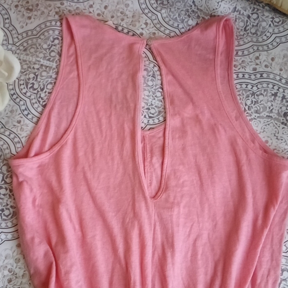 V.s. romper shorts keyhole back - Picture 7 of 12